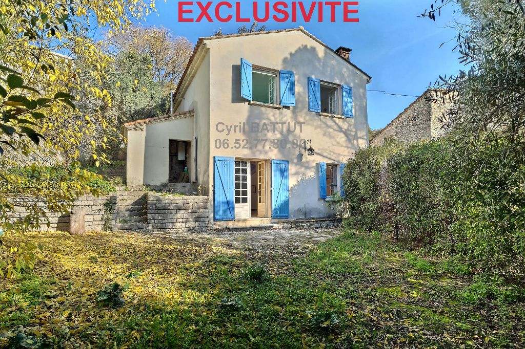 Maison 95m² , terrain 1900m² , piscine