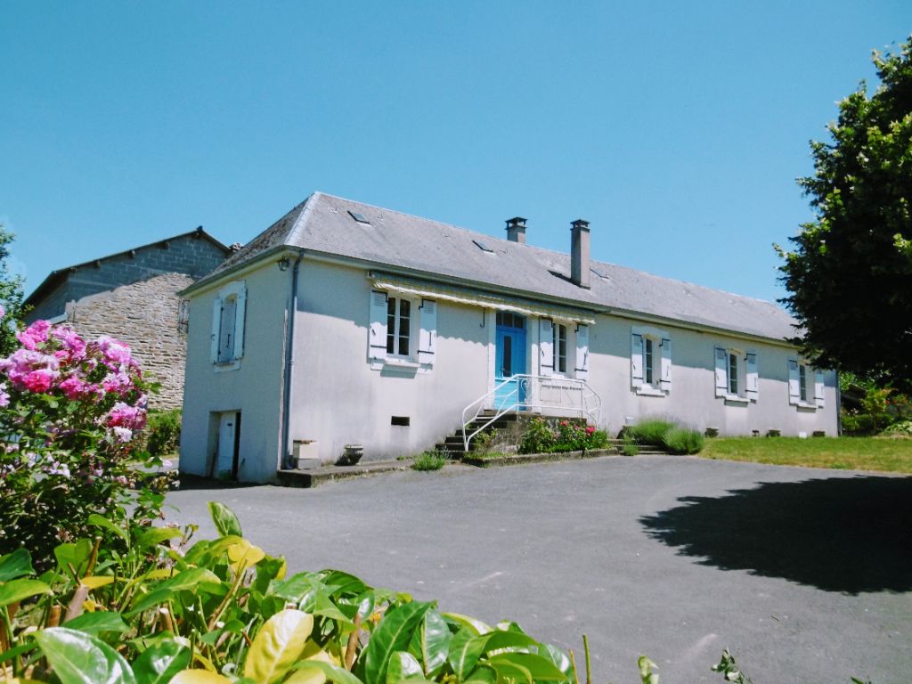 Maison Jumilhac Le Grand 5 pièce(s) 115 m2