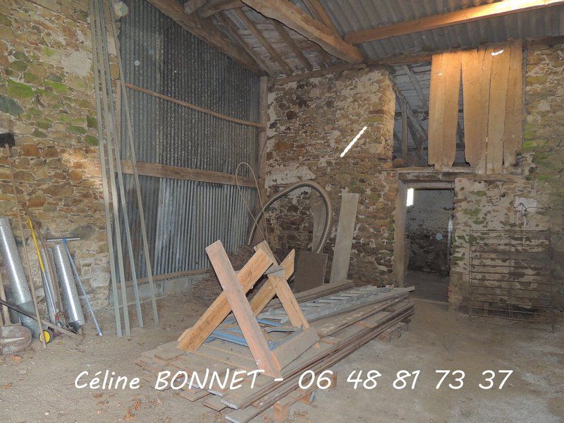 Bâtiment à aménager 82m²