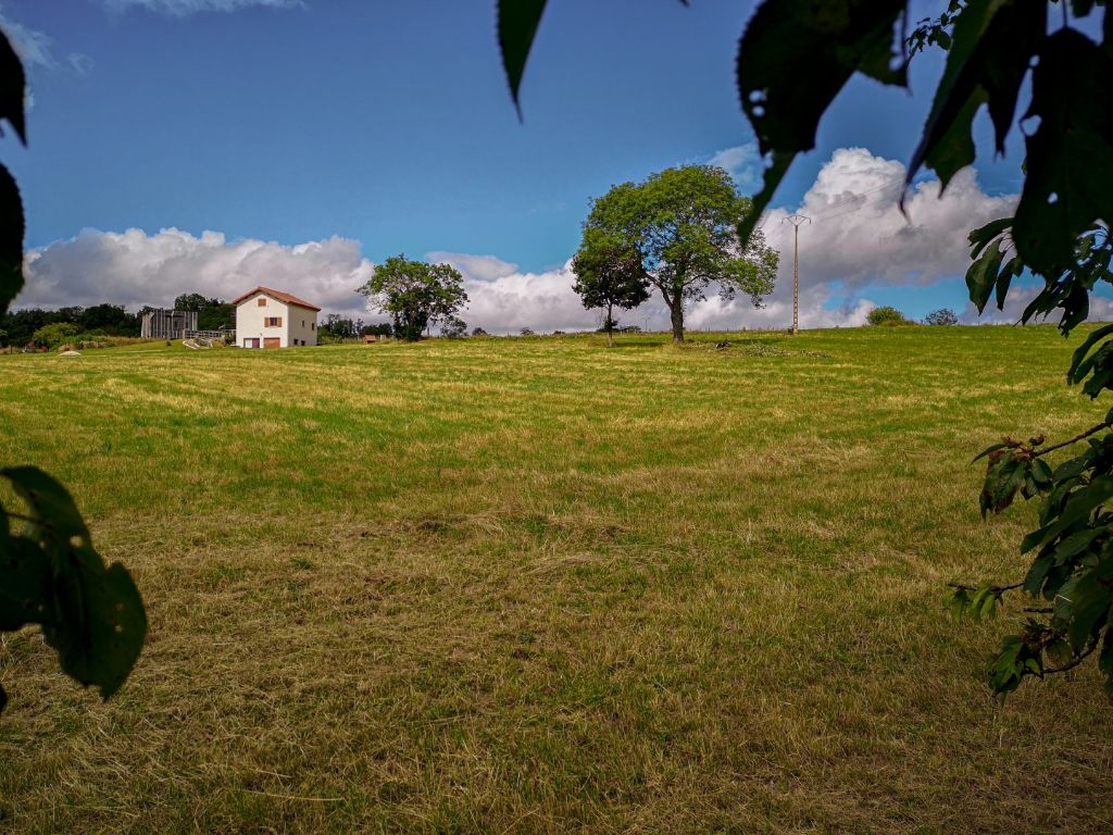 Terrain constructible Cezay 4 500 m2