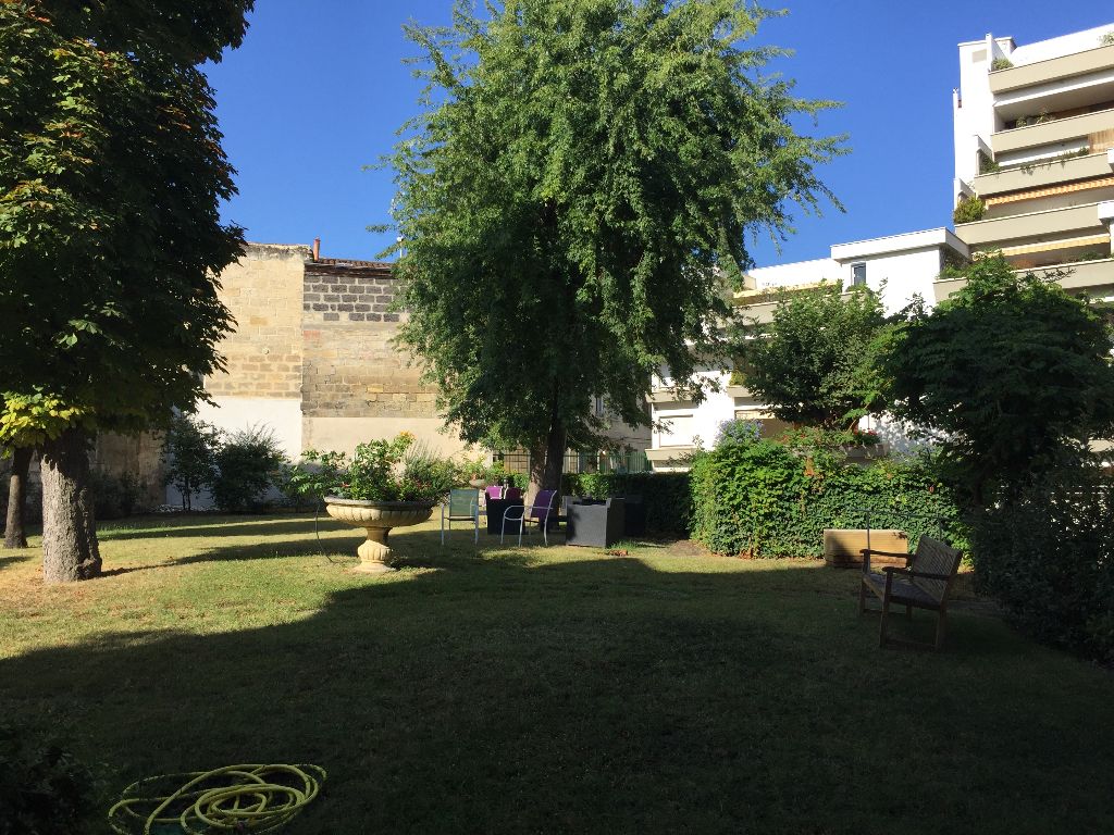 Bordeaux ST SEURIN STUDIO DANS RESIDENCE DE SERVICE  LES JARDINS D'ARCADIE