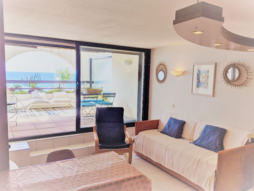 CANNES Appartement grande loggia vue mer 3