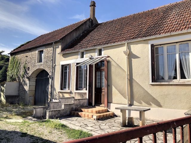 Maison Massangis 3 pièce(s) 60 m2