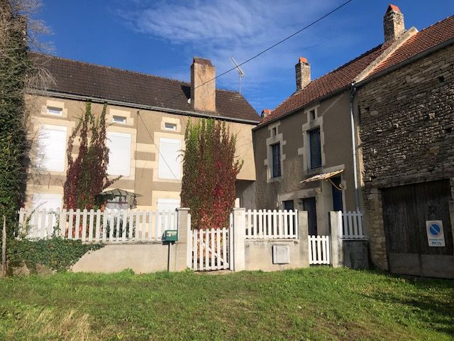 Maison Dissangis 5 pièces + dépendance