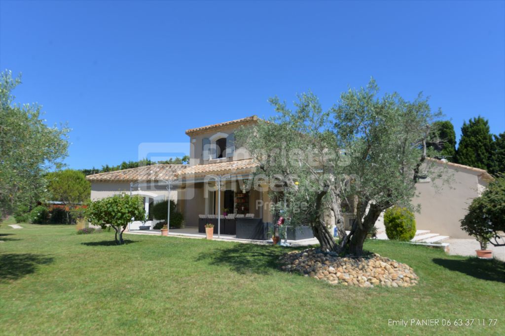 Maison en excellent état au calme  et sans vis à vis - Saint Remy De Provence 8 pièce(s)