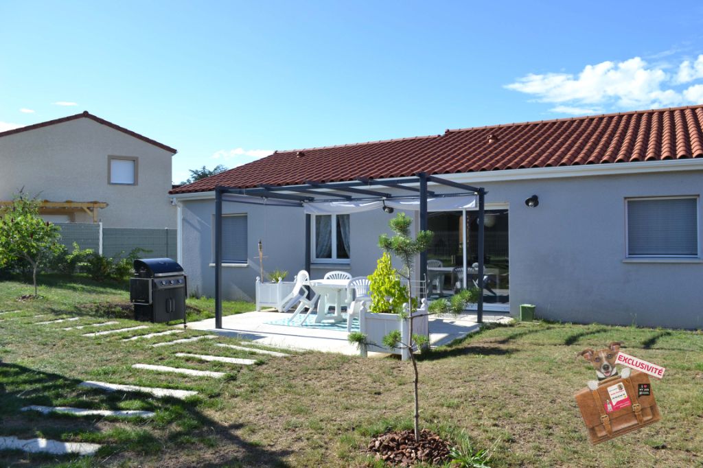 Maison plain-pied neuve, 3 chambres, 93 m², avec jardin, garage et portail motorisé