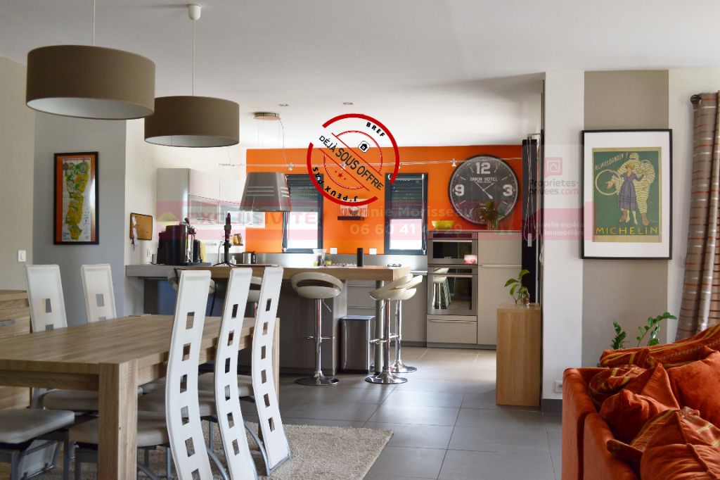 Maison plain-pied 148 m² , 4 chambres + garage 36 m² + terrasse 60 m²