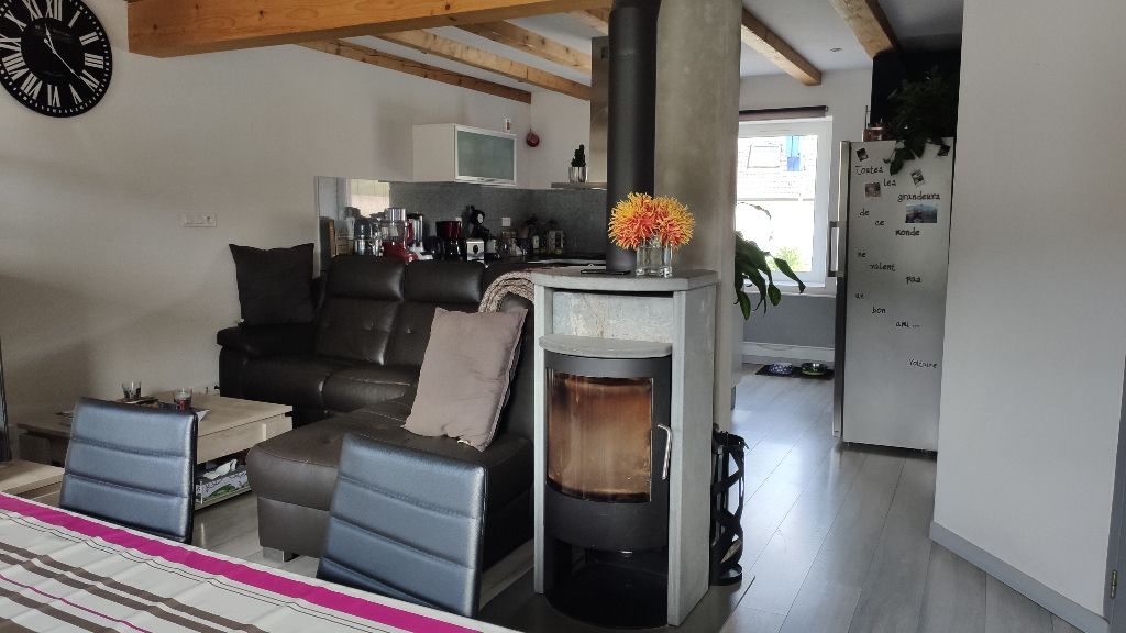 Etueffont : Appartement Duplex 4 pièce(s) 100 m² au sol + Grand espace extérieur + garage