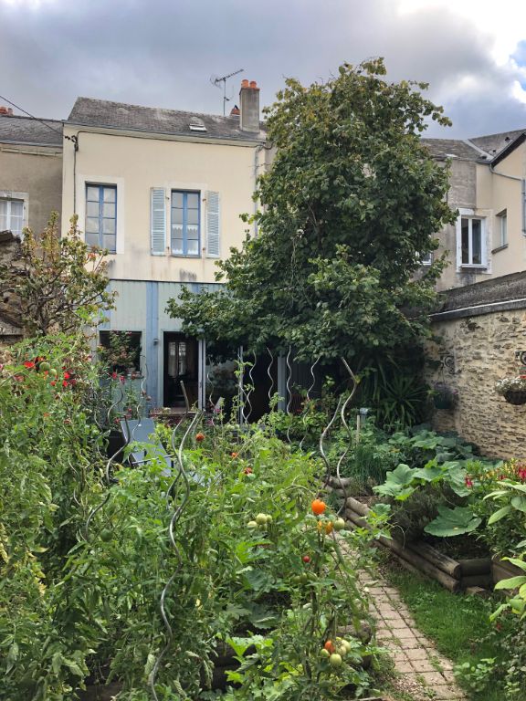 Maison Chateau Gontier 7 pièce(s) 143 m2