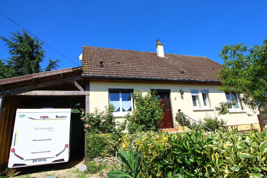Maison à 8 kms de Chartres OUEST, 6 pièce(s) 131 m2