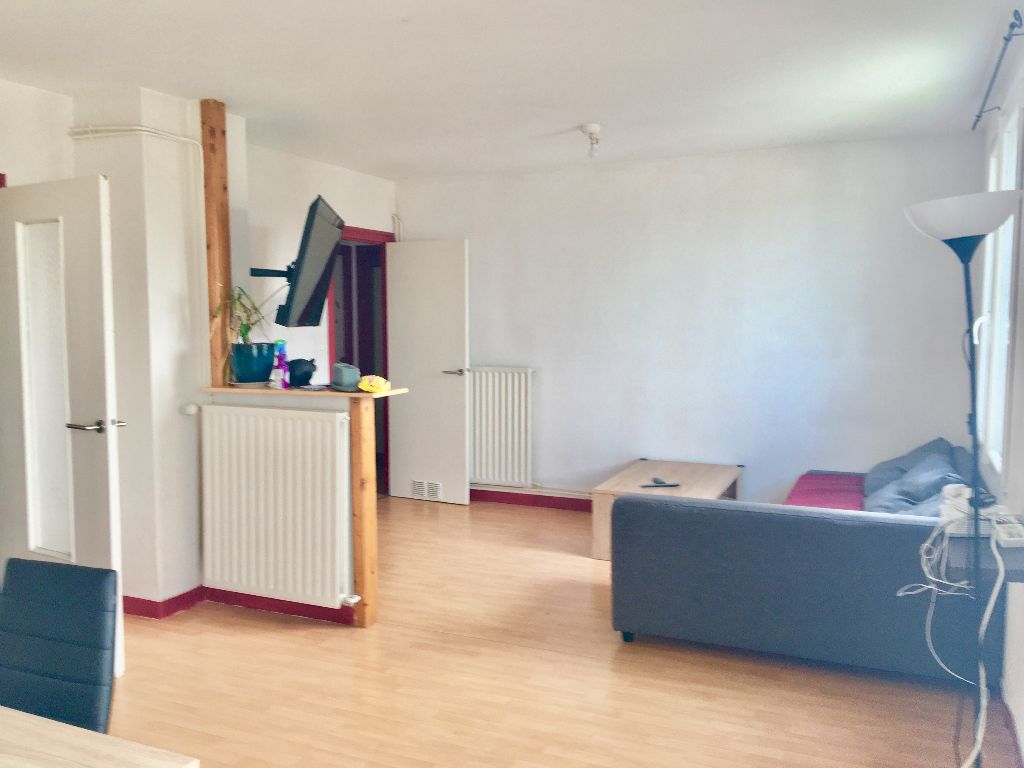 MORLAIX  APPARTEMENT 66 M2