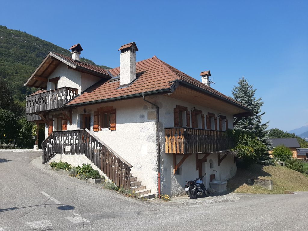 Maison Lathuile 5 pièce(s)
