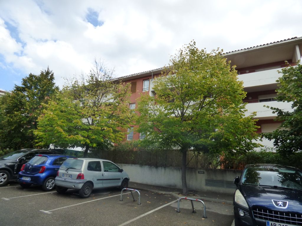 Appartement  2 pièce(s)    LE PONTET   95 000 euros