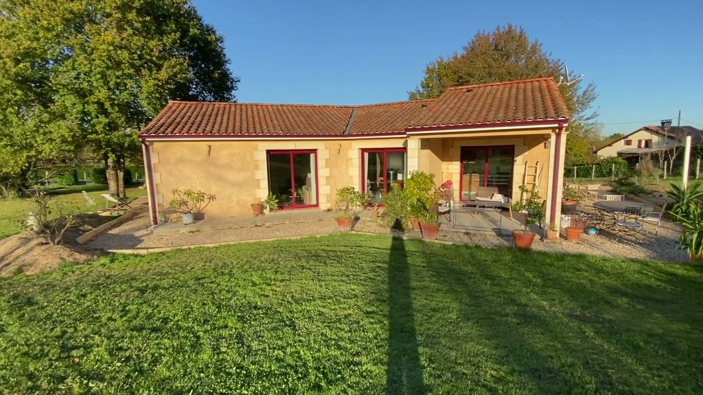 Maison Echourgnac 5 pièce(s) 120 m2