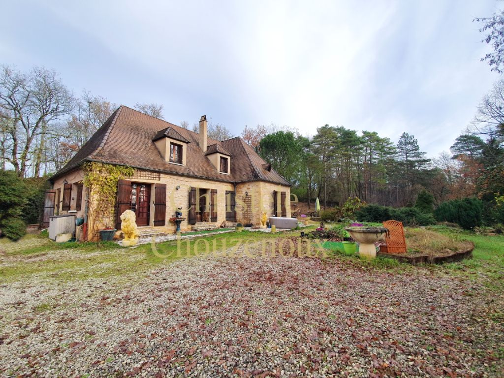 24620 Tursac : Maison Périgourdine sur 5000 m² de parc