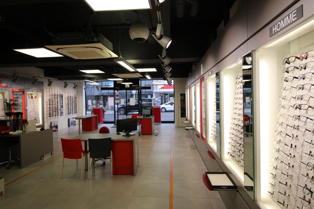 EXCLUSIVITE. Fonds de commerces  optique 113 M², ou TOUT COMMERCES . sans cuisson