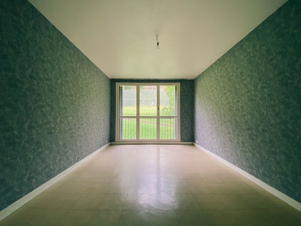 EXCLUSIVITE ROUEN DROITE, vue dégagée, proche de la forêt, bel appartement, T2 - 56 m² au 1er étage, avec ascenseur et parkings