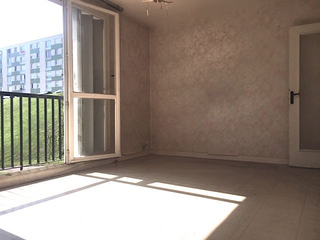 EXCLUSIVITE ! ROUEN DROITE, Vallon Suisse, bel appartement T3 d'environ 73 m² avec ascenceur et parking