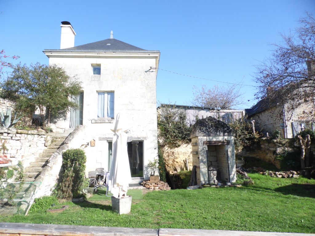 Maison atypique avec 2 chambres sur terrain clos - 248970