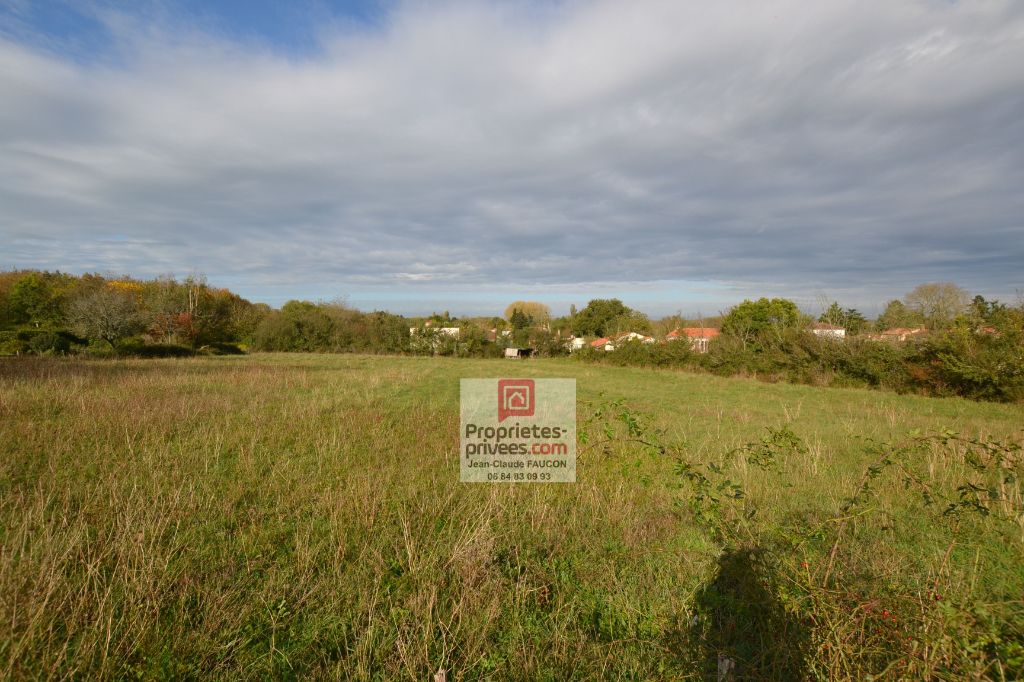 Terrain Peault 4422 m2