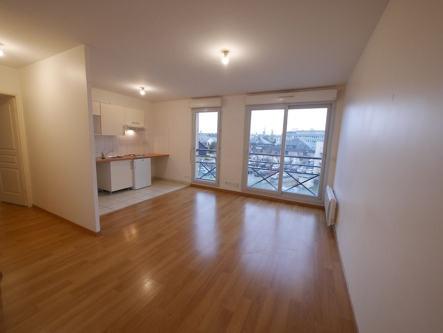 Appartement Evreux 2 pièces 47.5 m2 hyper centre, proche cinéma