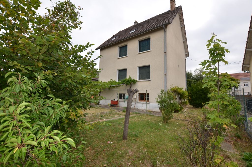 91700 - Maison Sainte Geneviève Des Bois 8 pièce(s) 152 m²