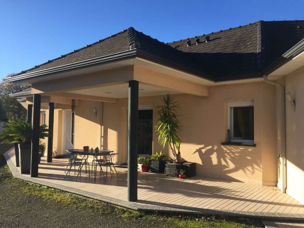 Villa Seilhac 6 pièce(s) 156.83 m2