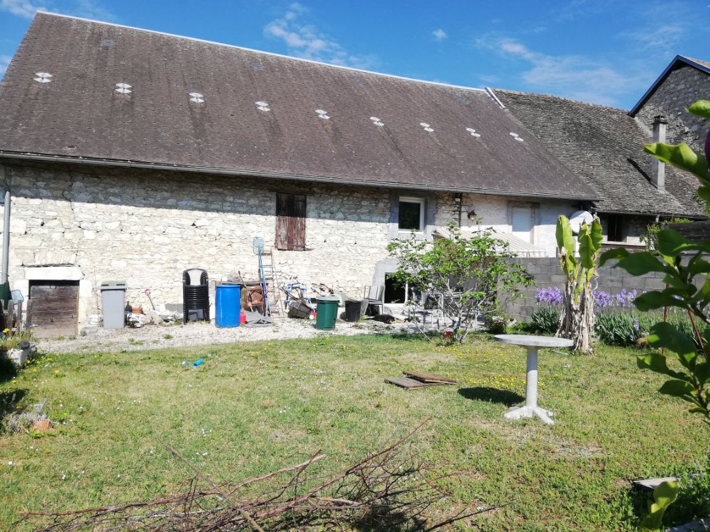 Maison Artemare 6 pièce(s) 180 m2