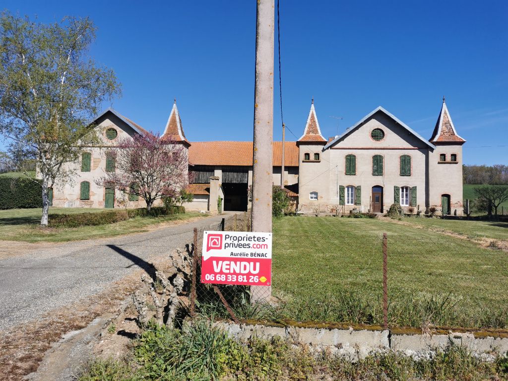 Maison de maître Lafrancaise 700 m2
