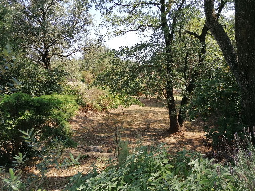 Superbe terrain proche UZES