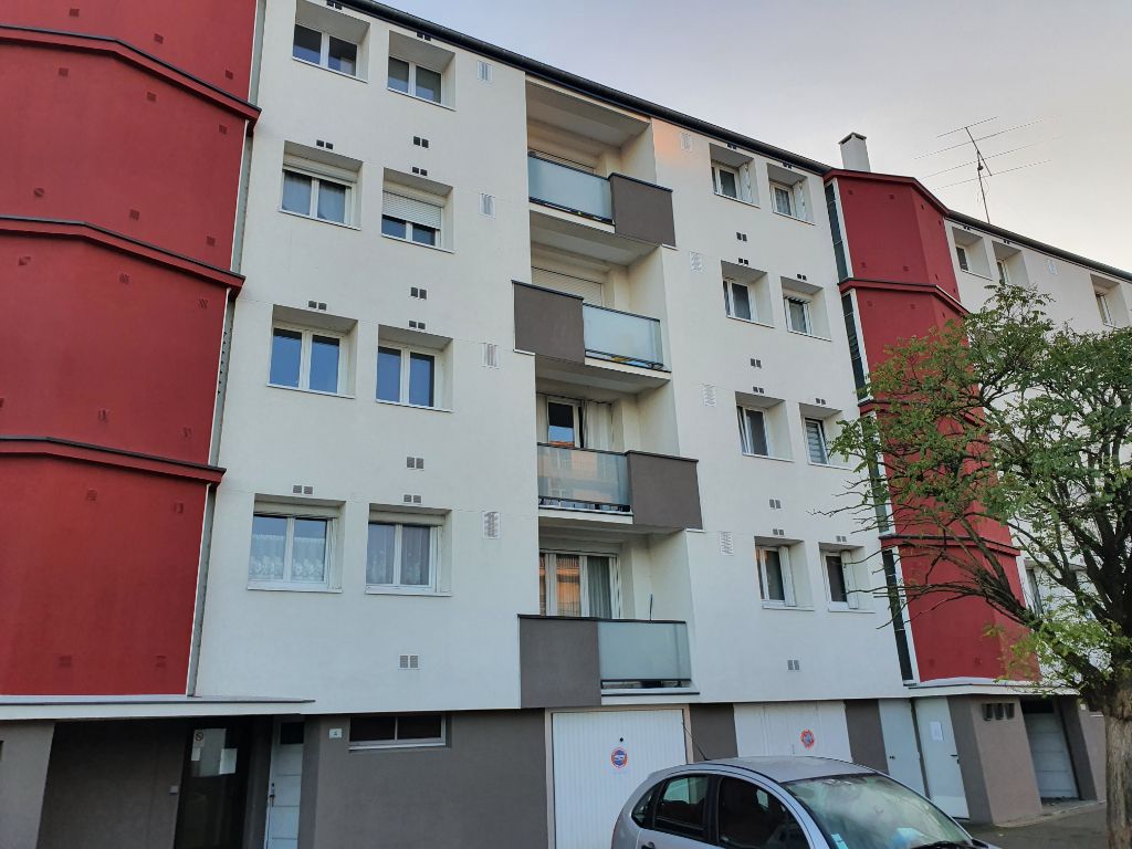 Appartement St Jean De La Ruelle 3 pièce(s) 53 m2