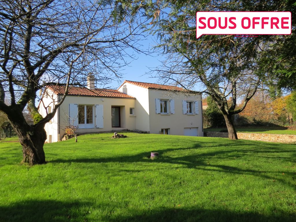 Maison Les Clouzeaux 6 pièce(s) 120 m2