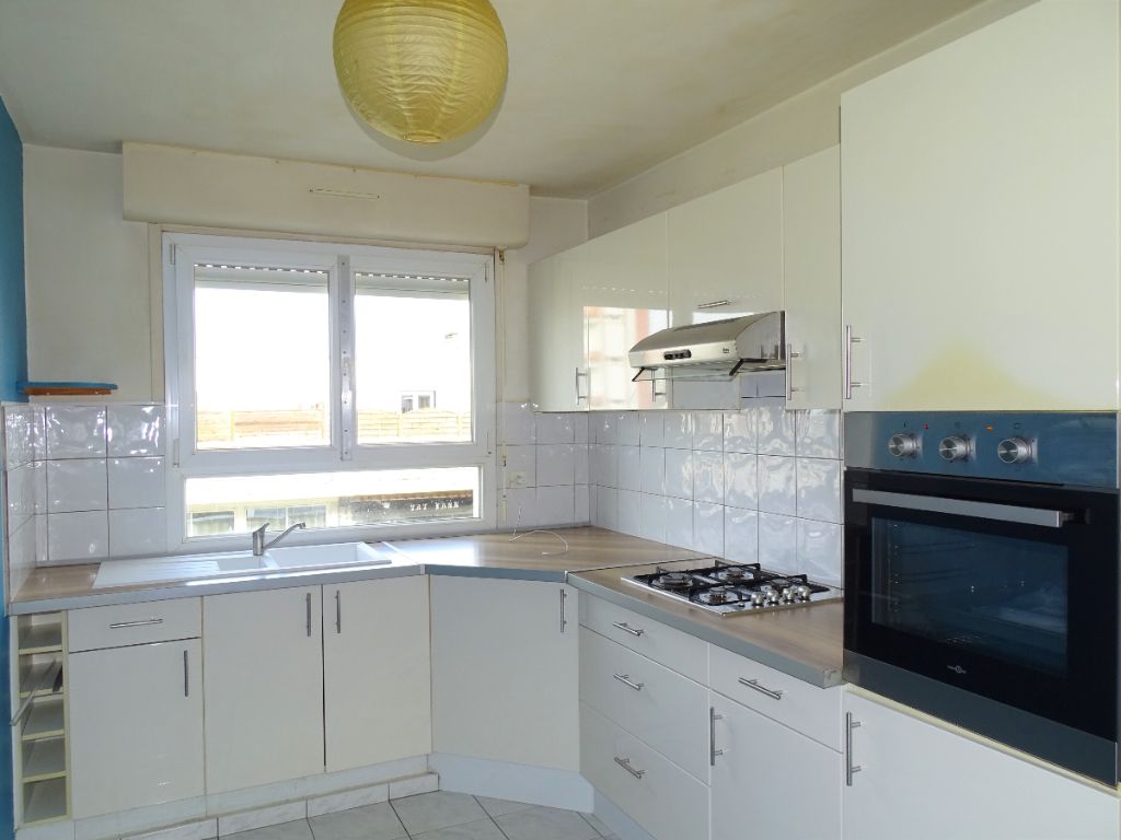 LORIENT - 56100 - Appartement de 62 m² - Quartier du Ter - Très calme - Toutes commodités