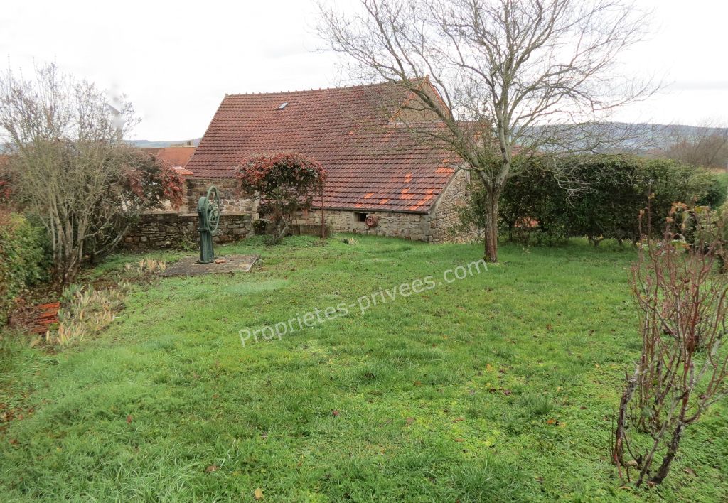 Maison en pierre proche Genouilly /Joncy