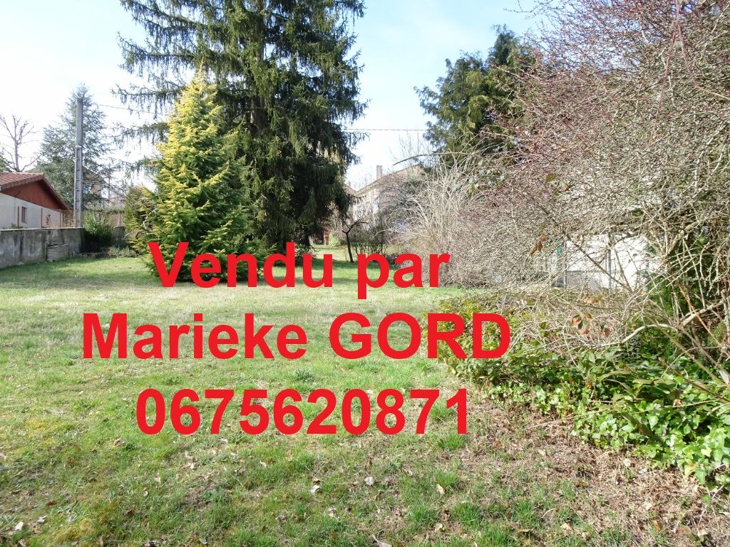 Terrain plat Bas-en-basset de 550 m² très belle vue au calme