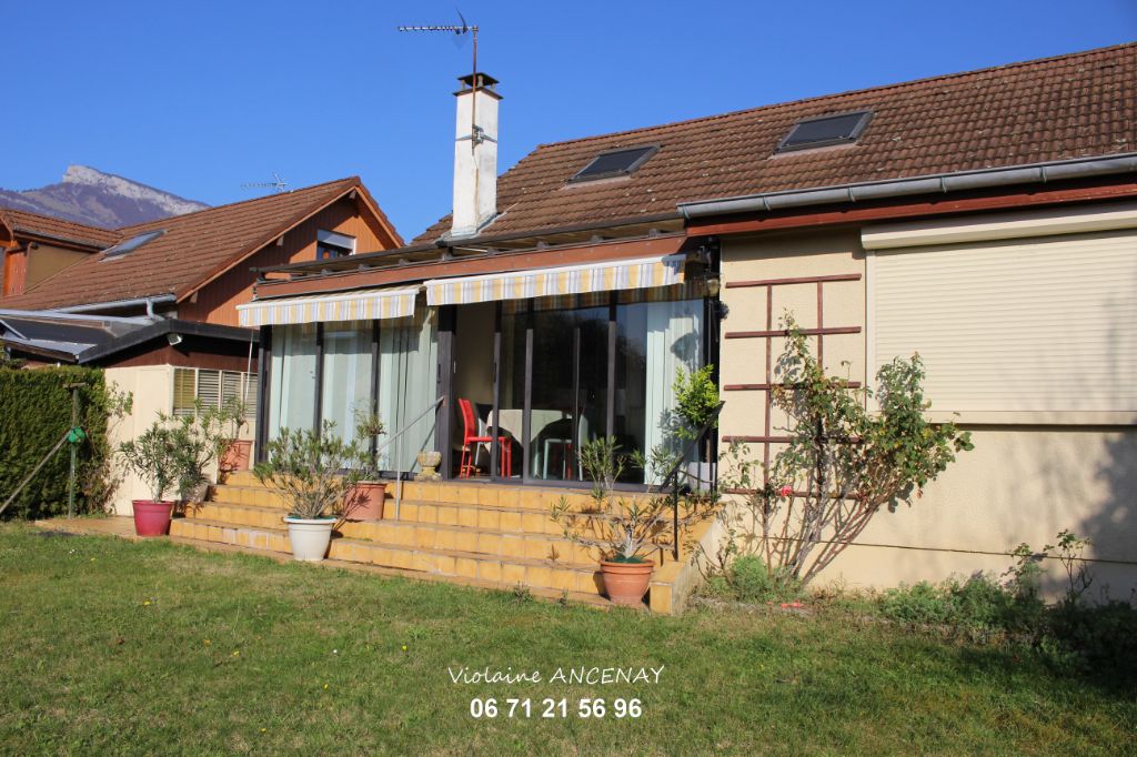 Maison La Ravoire 6 pièce(s) 126 m2 avec jardin et garages