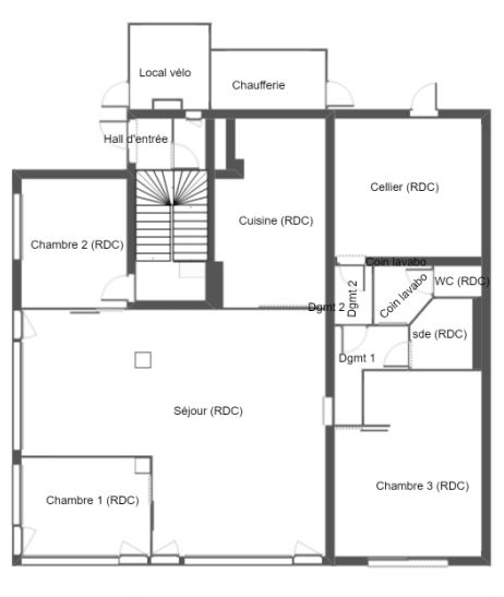 IMMEUBLE A VENDRE DE 367 m2 habitable - DONGES 44480