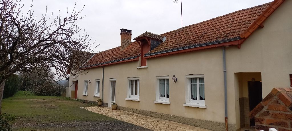 Maison Lézigné 6 pièce(s) 125 m2