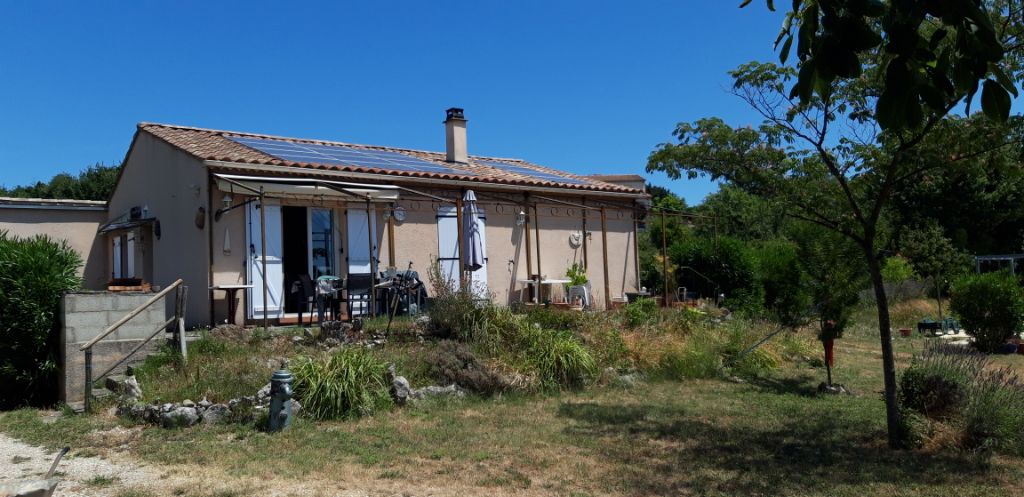 Maison 78m², 1500m² de terrain à Saint Martin d'ardèche 242 000