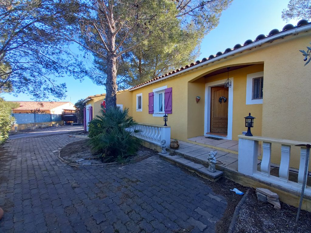 Maison 110m² sur terrain de 1285 m² Le Cannet Des Maures 4 pièce(s)