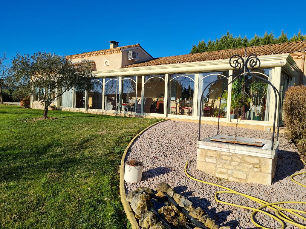 Maison récente 180 m² parcelle 6814 m² piscine granges