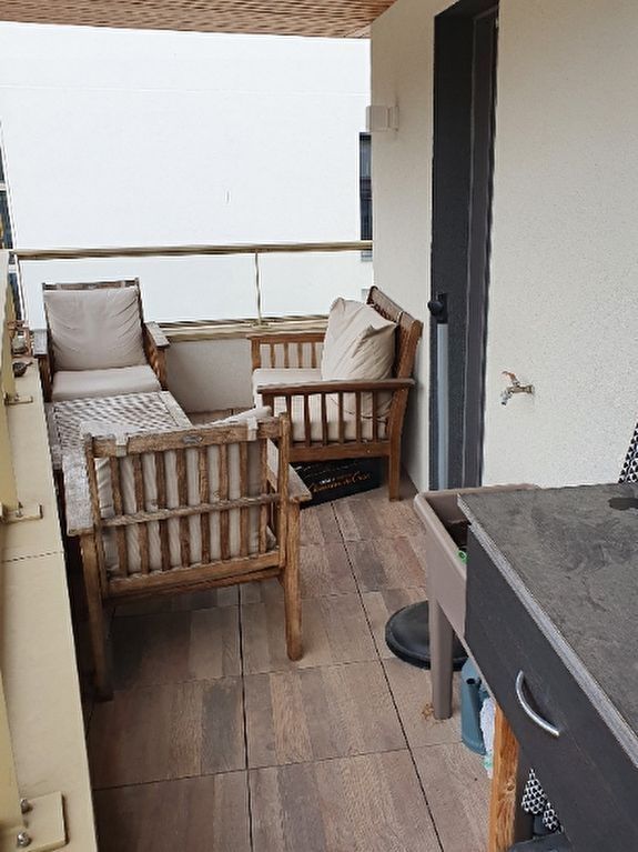 Appartement Lyon 3 pièces 54 m2, garage, balcon