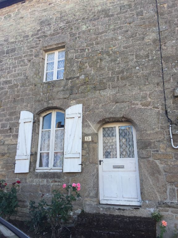 EXCLUSIVITE 15 min sud de Josselin Maison + dépendance