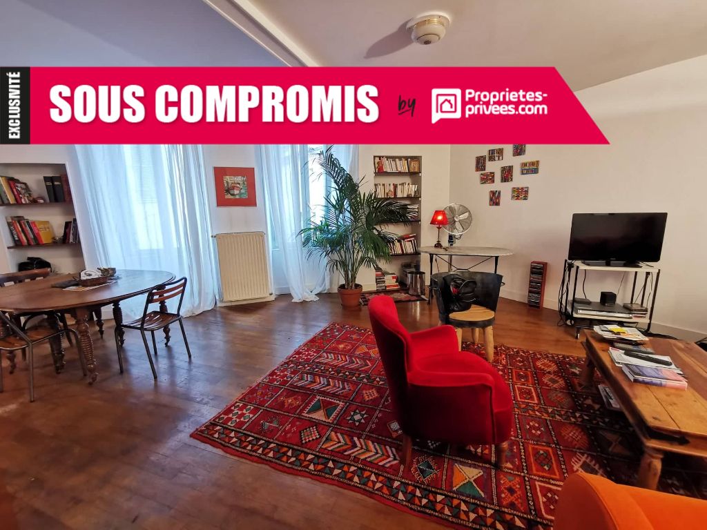 GRAND APPARTEMENT CENTRE-VILLE PERIGUEUX