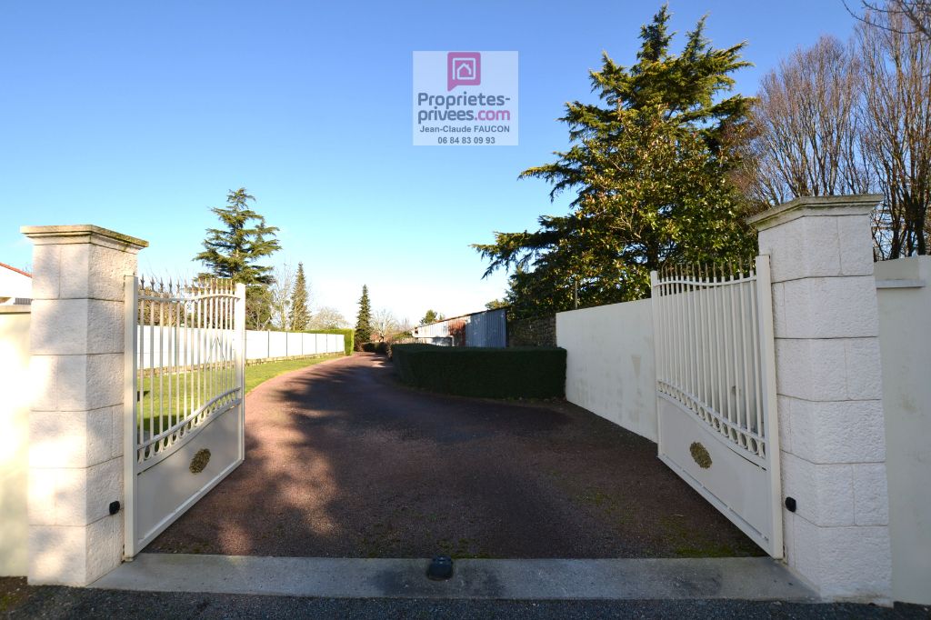 Maison Saint Jean De Beugne 5 pièce(s) 108 m2