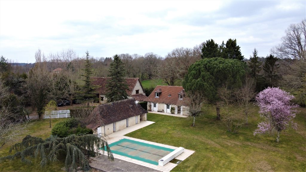 Ensemble immobilier 430 m² Milhac d'Auberoche