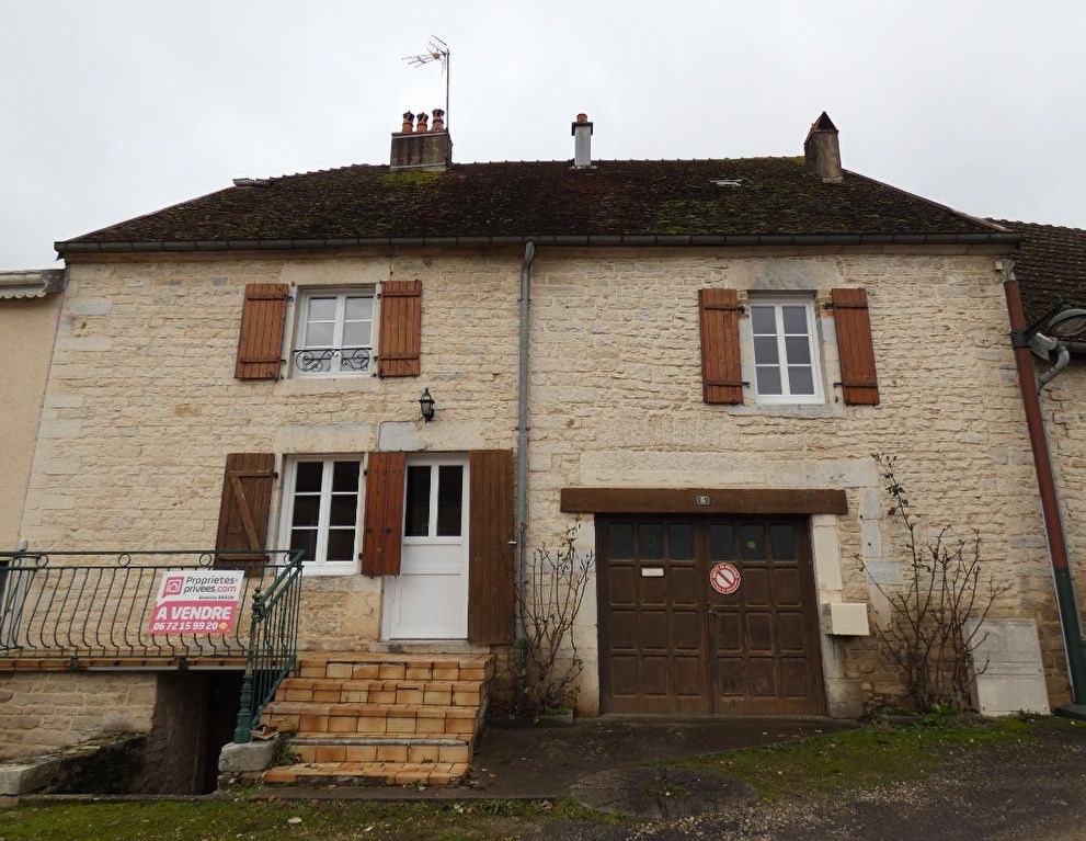 70130 - FRETIGNEY ET VELLOREILLE - 140 m², 3 chambres - Prix : 115 000  honoraires charge vendeur