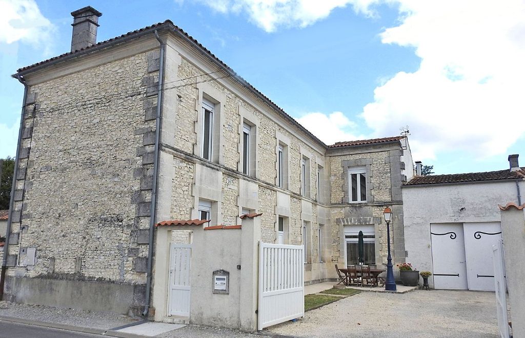 Secteur Cognac 6 pièce(s) 150 m2