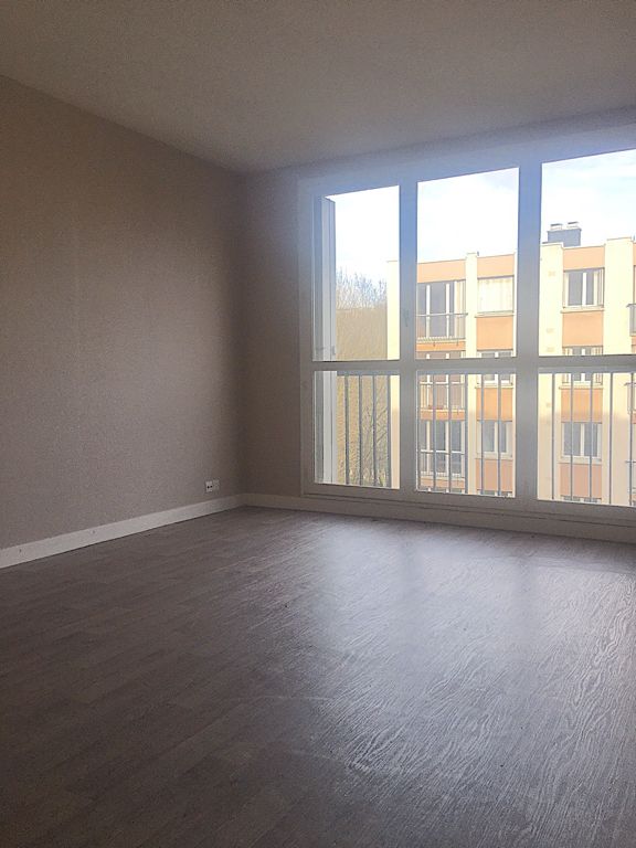 EXCLUSIVITE ROUEN DROITE, T2, Vallon Suisse, vue dégagée, acenceur et parking