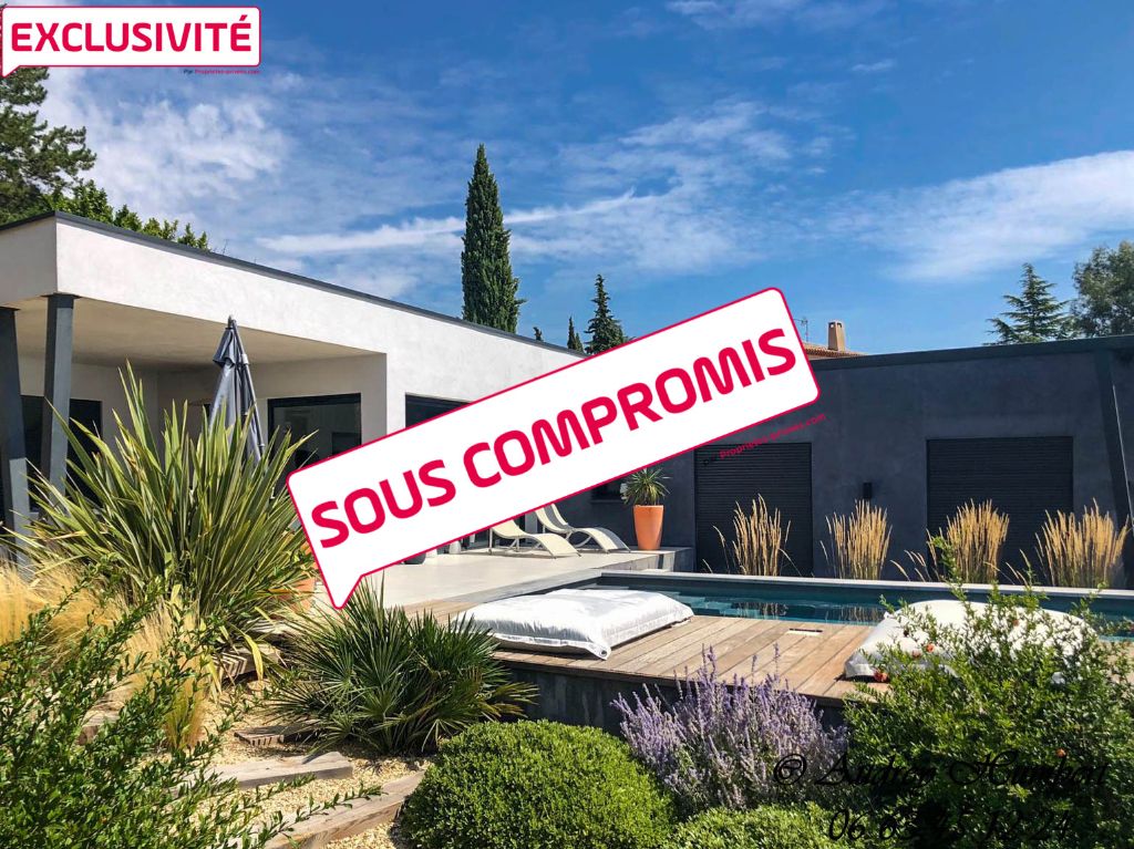 En EXCLUSIVITE à MANOSQUE, VILLA d'ARCHITECTE ULTRA CONTEMPORAINE, 126 M2 avec vue d'exception sur 820 M2